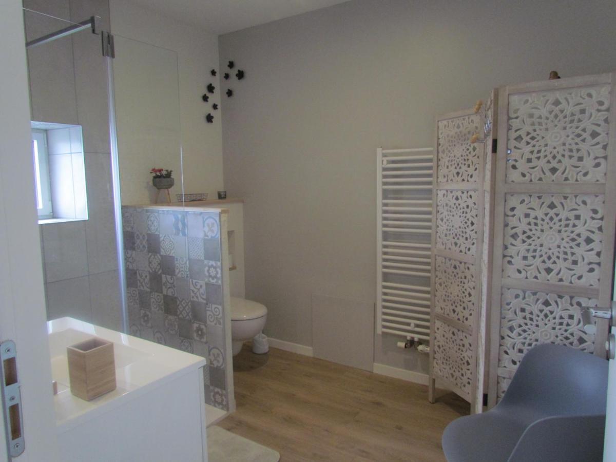 Gite La Petite Maison Montournais Bagian luar foto