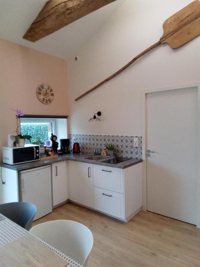 Gite La Petite Maison Montournais Bagian luar foto