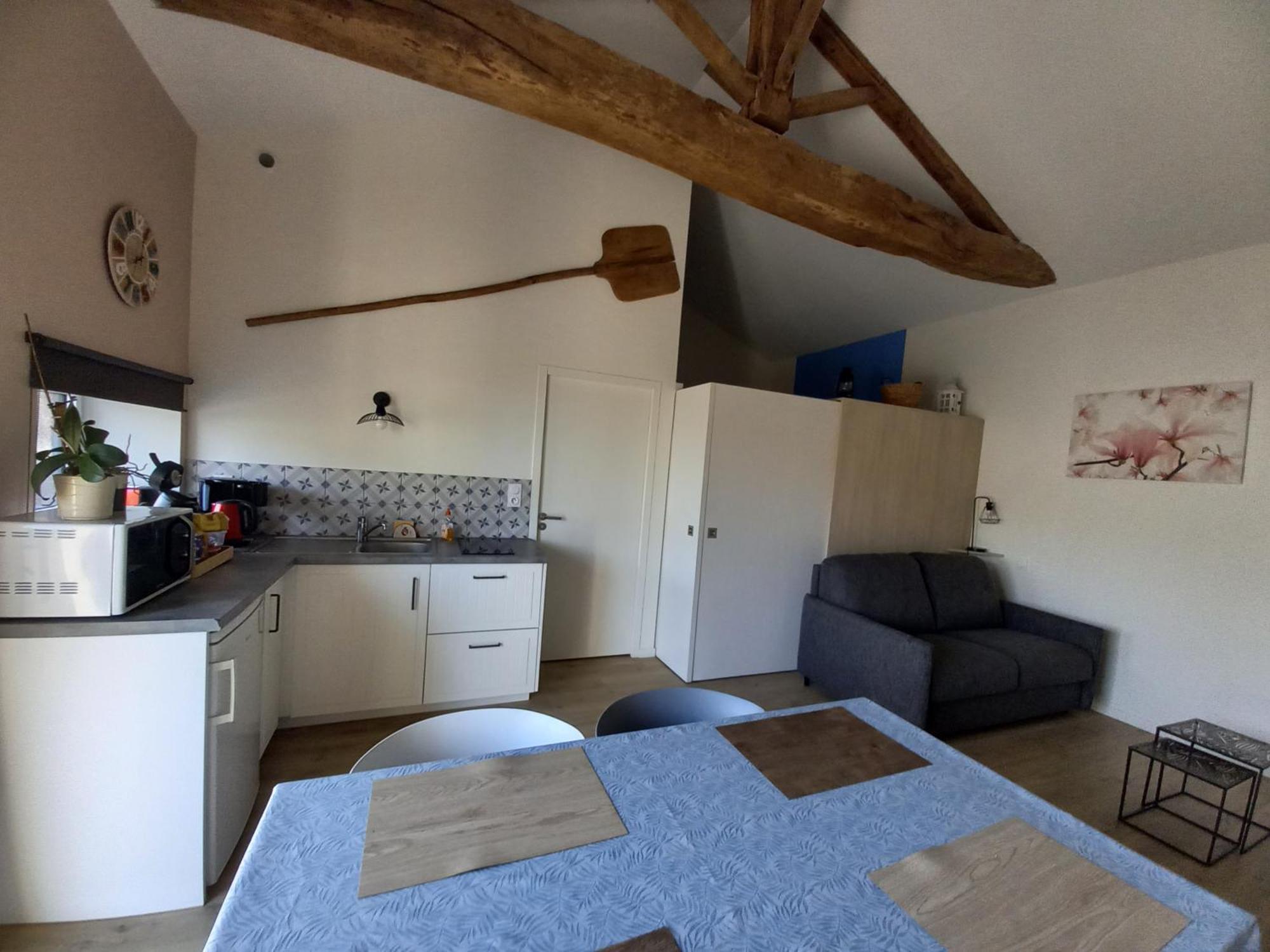 Gite La Petite Maison Montournais Bagian luar foto